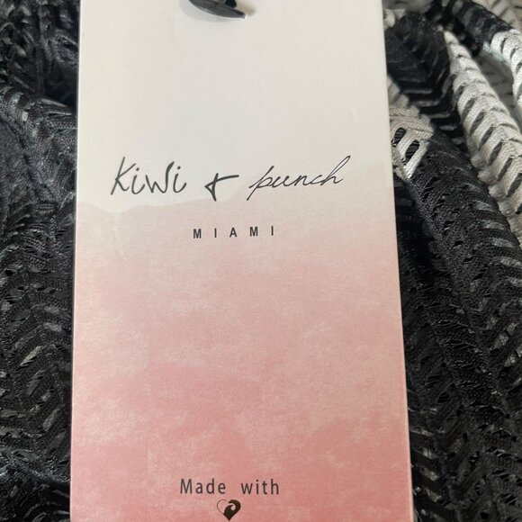 Wide-Leg Abstract Black & White Patterned Pants By Kiwi & Punch XL Elastic Waist - Picture 4 of 11